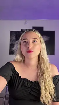 Snapshot of Irisweet_ chatting on November 2025 10:54:01 PM Irisweet online show from November 2025 10:54:01 PM