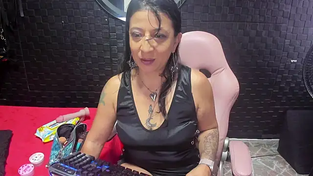 mature sexi40 online show from March 2026 12:44:02 PM