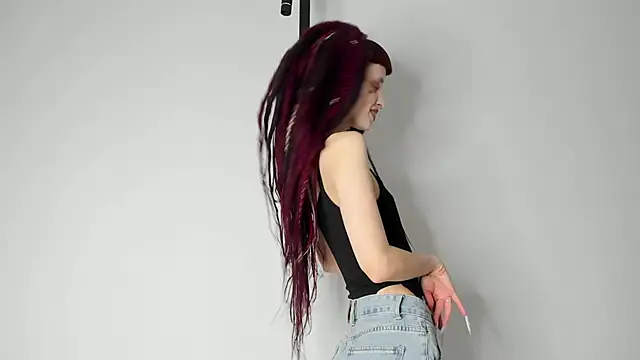 FlowerOfSin2001 online show from February 2025 07:09:01 PM