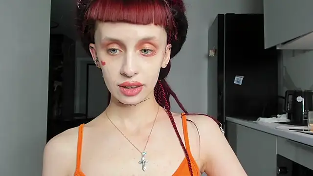 FlowerOfSin2001 online show from February 2025 08:33:02 PM