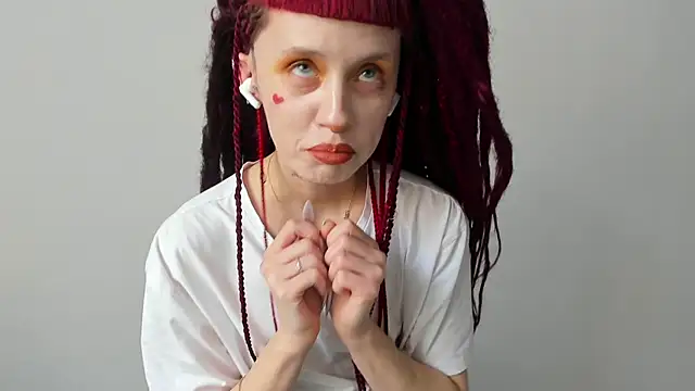 FlowerOfSin2001 online show from March 2025 01:40:01 PM