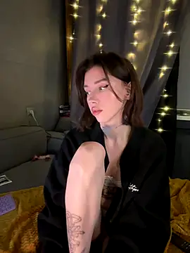 Bastet online show from December 2025 06:48:01 PM