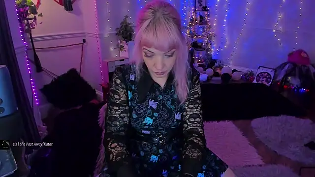 AliceW0lf online show from September 2025 08:22:02 PM