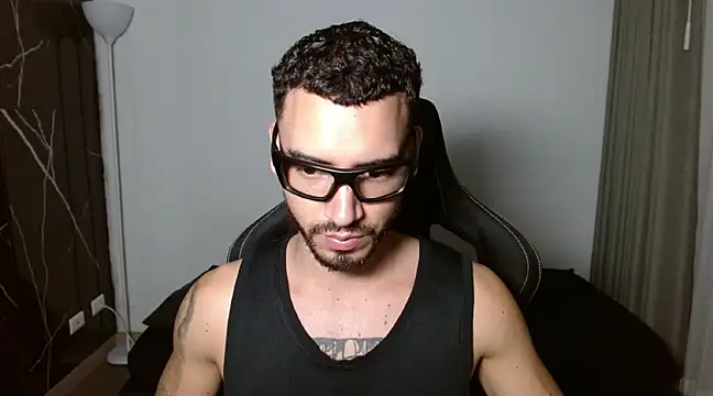 Dangerous-Men online show from February 2025 03:51:01 AM