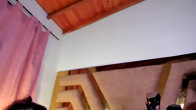 Snapshot of GiselReyes chatting on February 2025 08:28:02 AM GiselReyes online show from February 2025 08:28:02 AM