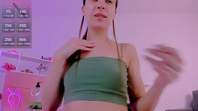 Snapshot of Alice_in_the__Wonderland chatting on February 2025 07:17:02 AM Alice in the Wonderland online show from February 2025 07:17:02 AM