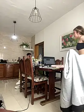 Elnonoykeila77 online show from April 2026 04:50:02 PM