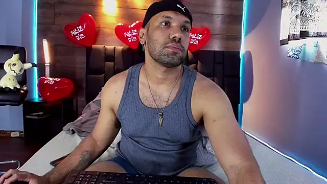 anthonylatynxd online show from February 2025 08:15:02 PM