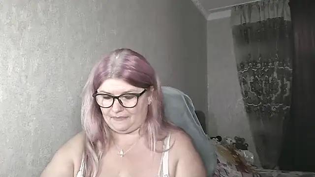 Diana 49 online show from July 2026 12:41:02 PM