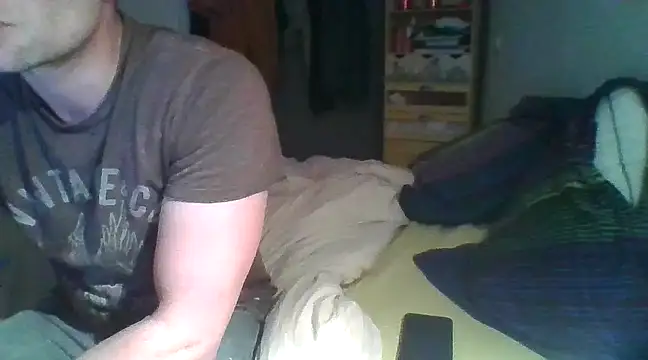 Snapshot of MmaxX004 chatting on March 2025 09:48:02 PM MmaxX004 online show from March 2025 09:48:02 PM