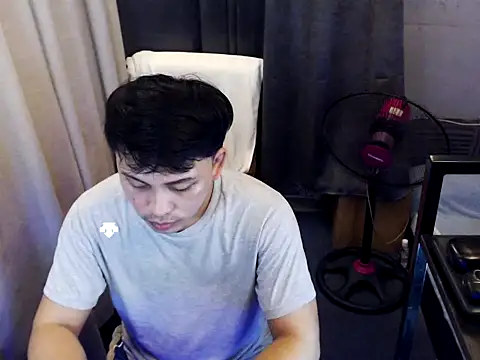 Snapshot of princeJayX chatting on June 2026 02:31:02 AM princeJayX online show from June 2026 02:31:02 AM