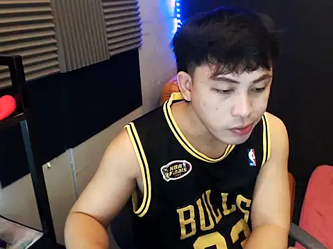 Snapshot of princeJayX chatting on June 2026 09:09:01 AM princeJayX online show from June 2026 09:09:01 AM