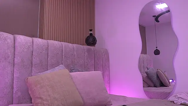 Snapshot of violeta_aroca chatting on July 2026 03:13:01 AM violeta aroca online show from July 2026 03:13:01 AM
