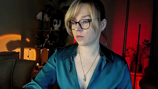 5 in one online show from December 2024 04:18:01 AM