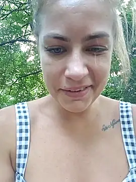 Keli Jessi online show from July 2026 04:05:02 PM