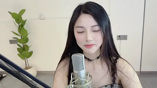 HaagenDazs  online show from March 2025 04:17:02 AM