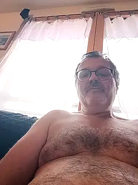 mike9473 online show from October 2025 04:37:02 PM