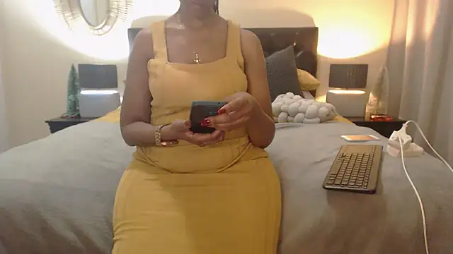 Creamyass22 online show from December 2024 07:00:01 PM