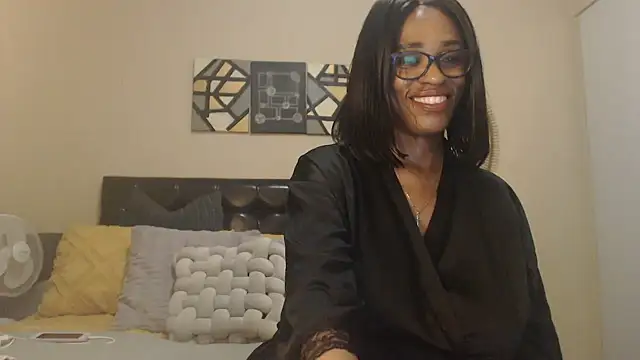 Snapshot of Creamyass22 chatting on April 2026 06:14:02 PM Creamyass22 online show from April 2026 06:14:02 PM