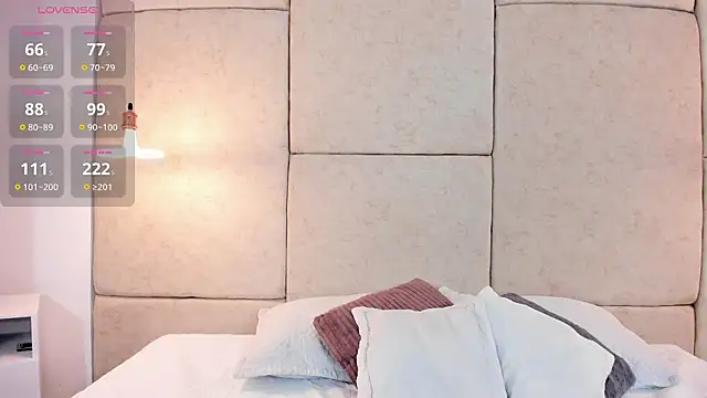 Snapshot of aisha_vs chatting on January 2026 12:31:02 PM aisha vs online show from January 2026 12:31:02 PM