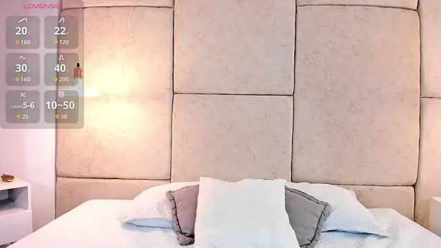 Snapshot of aisha_vs chatting on March 2026 12:11:01 PM aisha vs online show from March 2026 12:11:01 PM