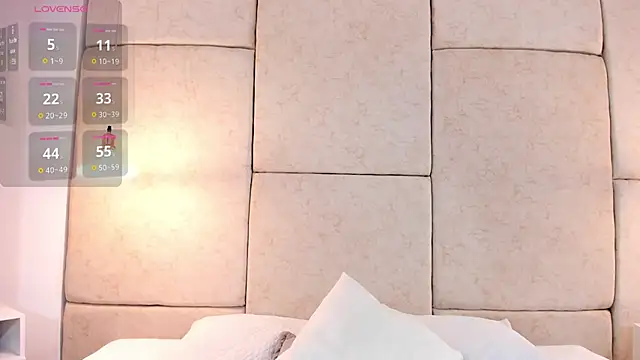 Snapshot of aisha_vs chatting on March 2026 12:34:01 PM aisha vs online show from March 2026 12:34:01 PM