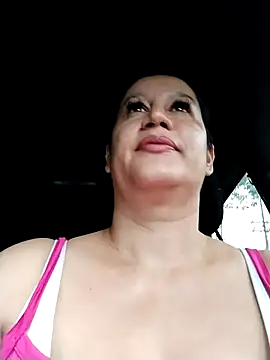 Snapshot of keilymadam chatting on February 2026 12:33:02 PM keilymadam online show from February 2026 12:33:02 PM