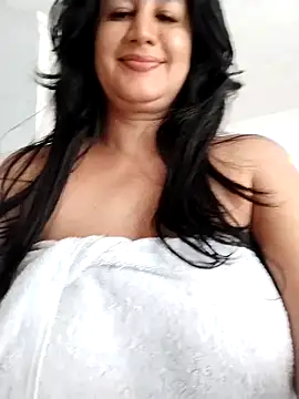 Snapshot of keilymadam chatting on February 2026 04:24:02 PM keilymadam online show from February 2026 04:24:02 PM