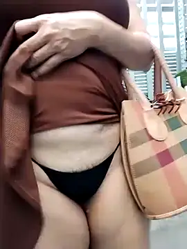 Snapshot of keilymadam chatting on March 2026 01:40:02 PM keilymadam online show from March 2026 01:40:02 PM