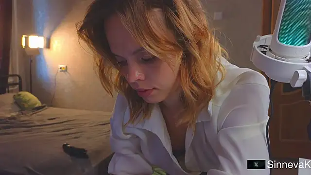 sinteas online show from September 2025 09:42:02 AM