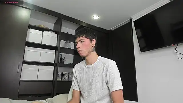 Snapshot of _morghan_ chatting on February 2025 03:22:01 AM  morghan  online show from February 2025 03:22:01 AM