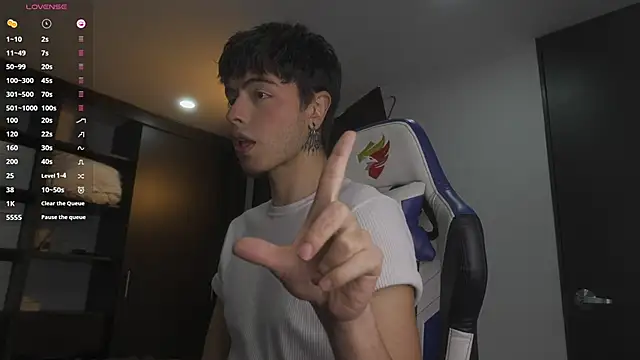 Snapshot of _morghan_ chatting on October 2025 12:35:02 AM  morghan  online show from October 2025 12:35:02 AM