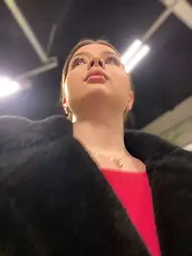 KrisMagnoly online show from February 2025 04:25:01 PM