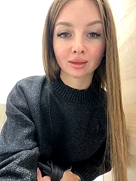 KrisMagnoly online show from September 2025 05:05:02 PM