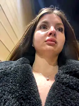 KrisMagnoly online show from November 2025 04:20:02 PM