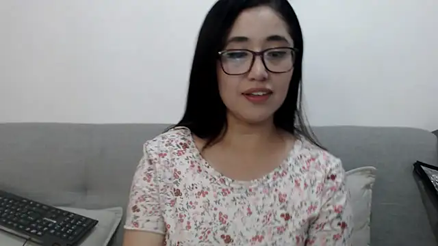 YummymeowW online show from January 2025 09:15:02 PM