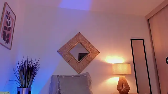 Snapshot of Antonellachic73 chatting on November 2025 02:44:01 AM Antonellachic73 online show from November 2025 02:44:01 AM