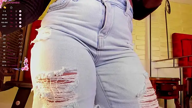 Tayra Siny online show from October 2025 04:55:01 AM