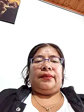 Snapshot of __valentina18 chatting on December 2024 08:21:02 PM   valentina18 online show from December 2024 08:21:02 PM