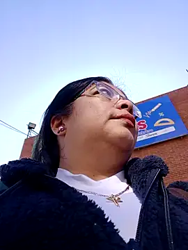 Snapshot of __valentina18 chatting on January 2025 01:53:01 PM   valentina18 online show from January 2025 01:53:01 PM