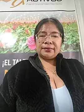   valentina18 online show from February 2026 01:07:02 PM