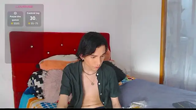 LAICK 01 online show from November 2025 08:07:01 PM