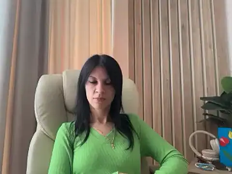 Snapshot of InjaAtHome chatting on June 2026 09:12:02 AM InjaAtHome online show from June 2026 09:12:02 AM