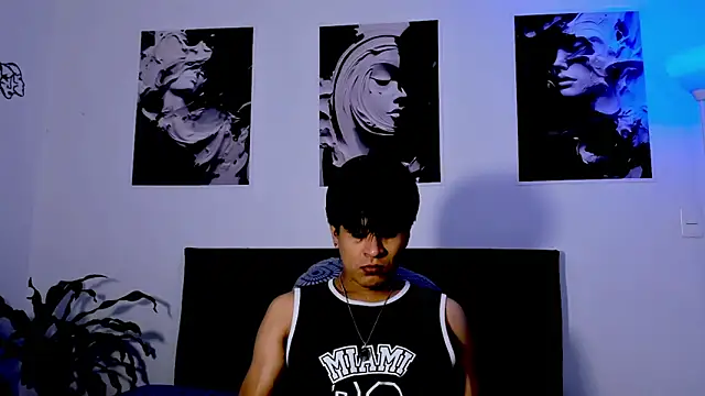 Eiden allenx online show from September 2025 01:05:02 PM