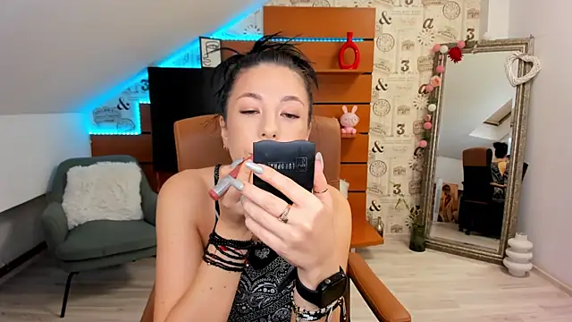 EmillyTaylor online show from September 2025 03:28:01 AM