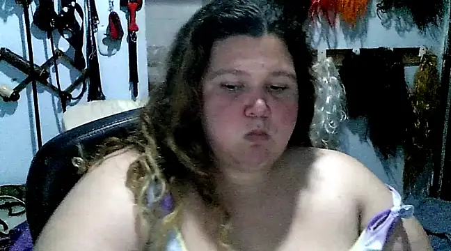 squirt322bbw online show from February 2025 12:33:01 AM