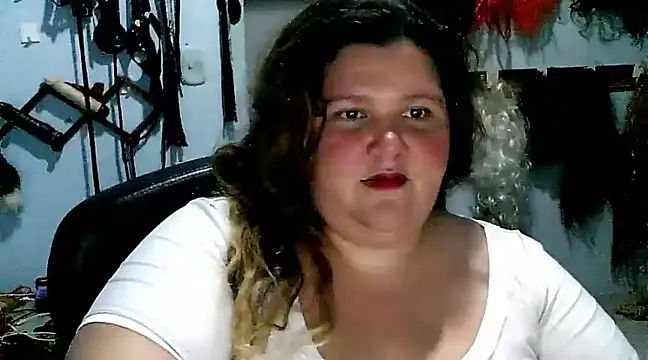 squirt322bbw online show from March 2025 07:38:01 PM