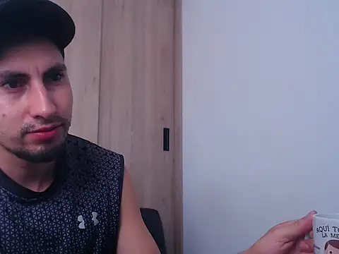 Snapshot of ChrisDamon chatting on October 2025 01:53:02 PM ChrisDamon online show from October 2025 01:53:02 PM