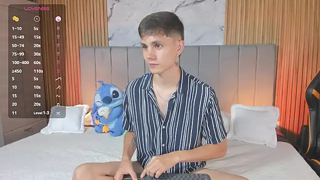 DustinLevine online show from April 2026 12:29:02 PM