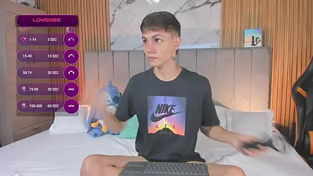 DustinLevine online show from April 2026 12:22:02 PM